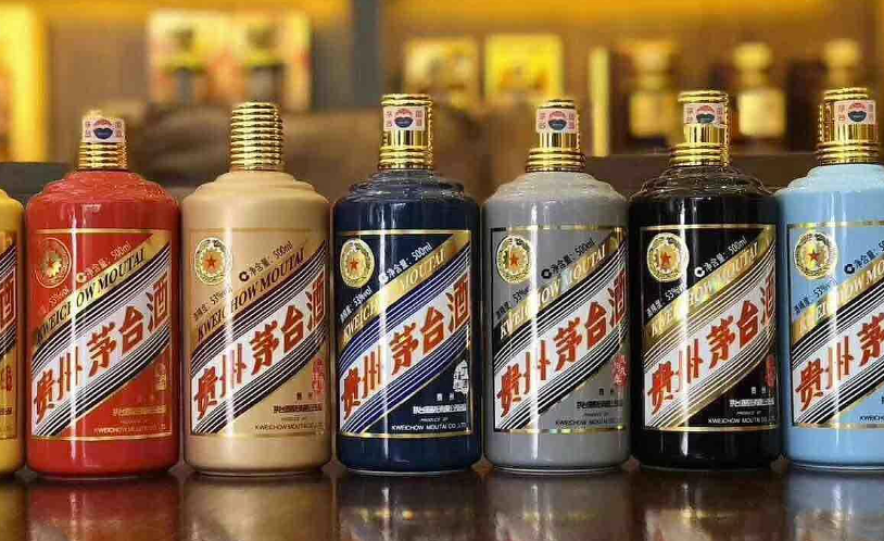 茅臺鎮(zhèn)100多塊一斤的散酒怎么買？一比一飛天廠家渠道